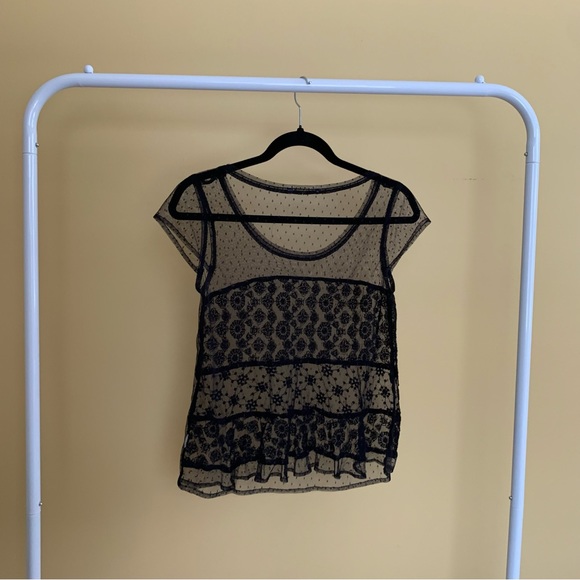 Black American Eagle Lace Blouse - Picture 3 of 3